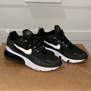 Nike Air Max 270 React